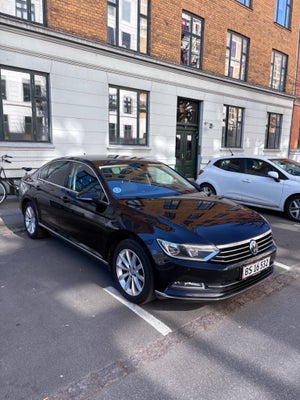 VW Passat 1,8 TSi 180 Highline Premium DSG 4d