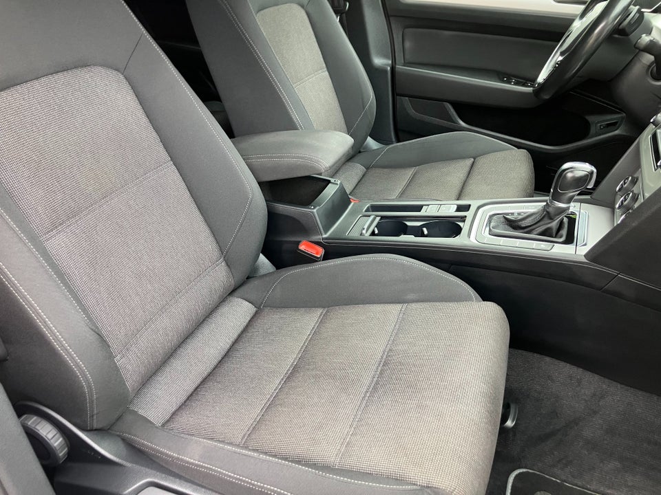 VW Passat 2,0 TDi 150 Comfortline+ Variant DSG 5d