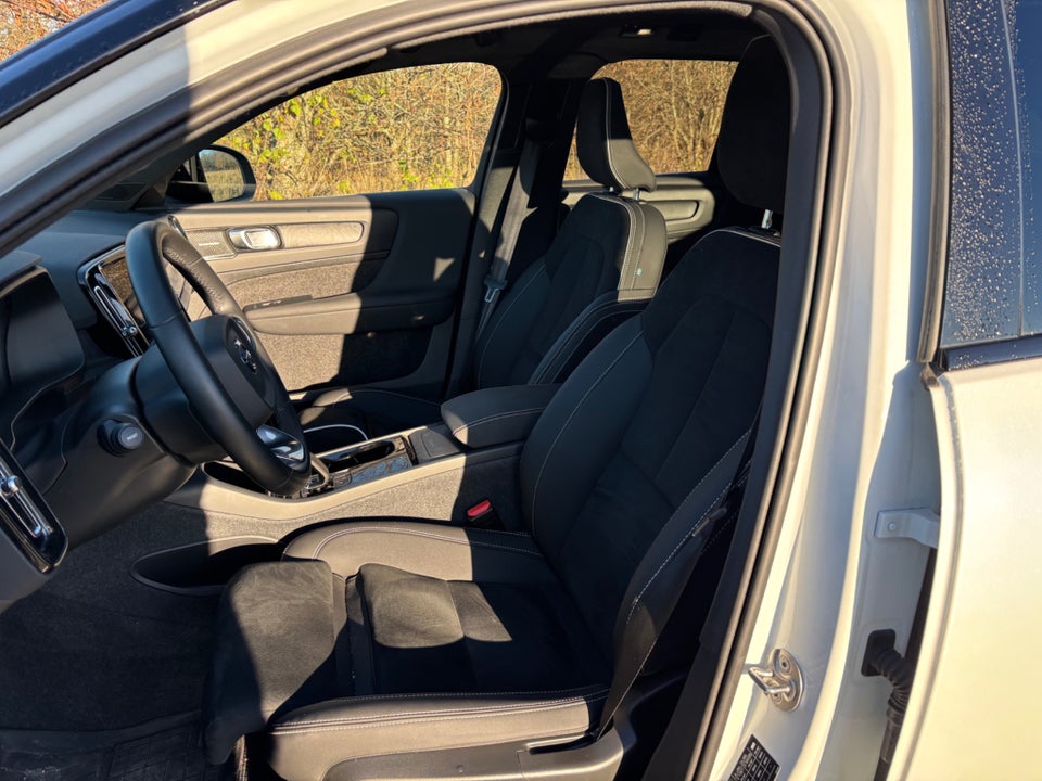 Volvo XC40 ReCharge Twin Ultimate 5d