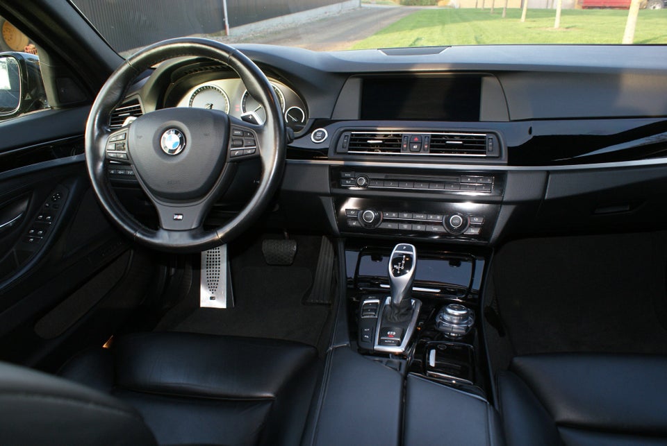 BMW 550i 4,4 Touring aut. 5d