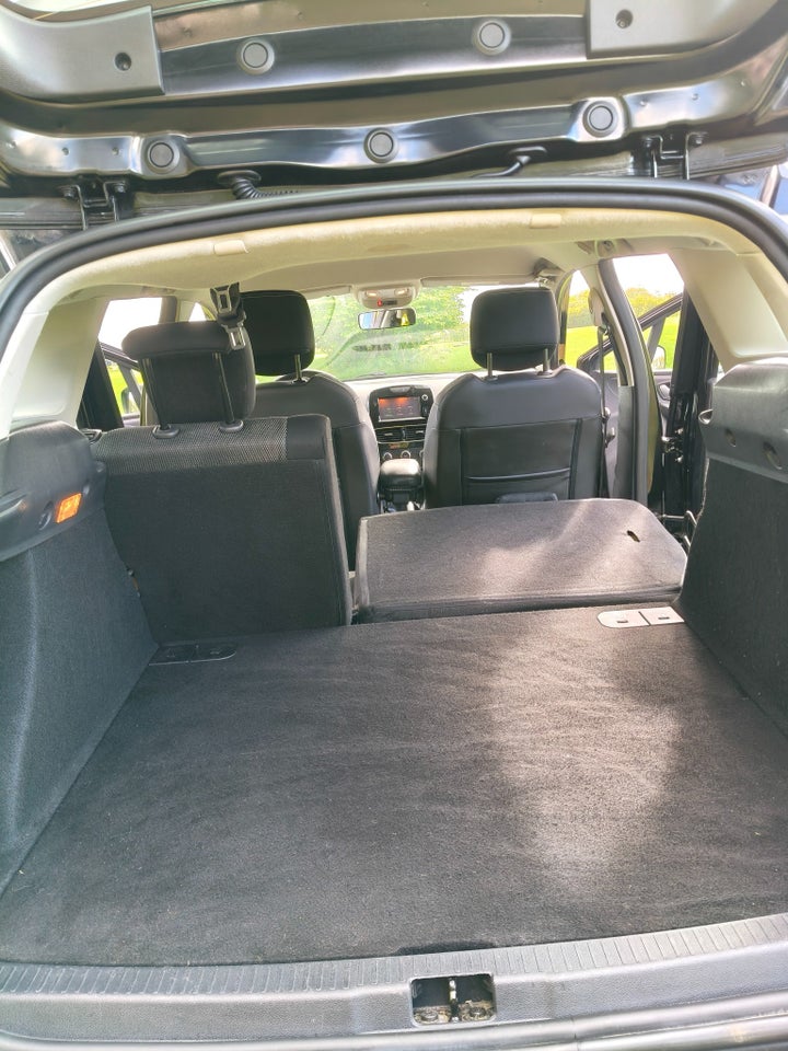 Renault Clio IV 0,9 TCe 90 Expression Sport Tourer 5d