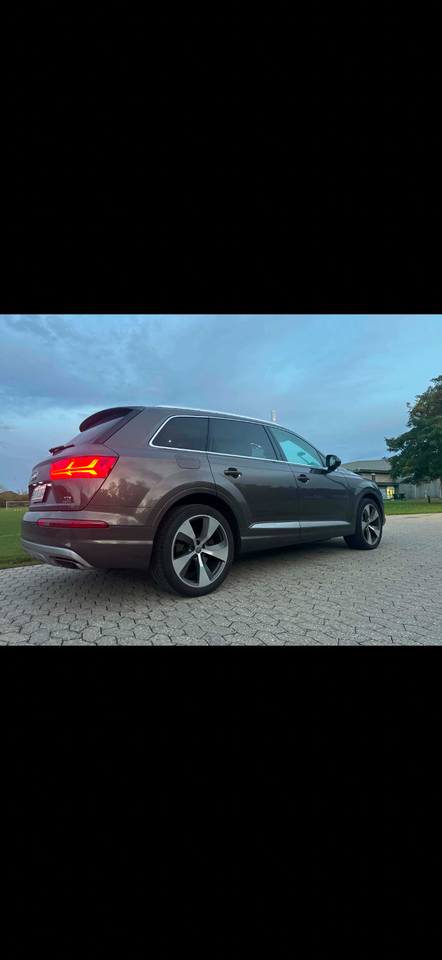 Audi Q7 3,0 TDi 272 quattro Tiptr. 7prs 5d