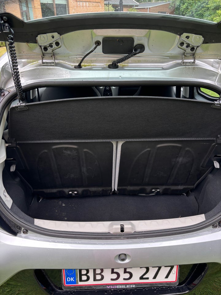 Toyota Aygo 1,0 VVT-i x-wave Sky 5d