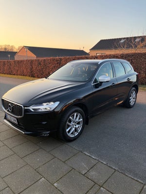 Volvo XC60 2,0 D4 190 R-Design aut. AWD 5d