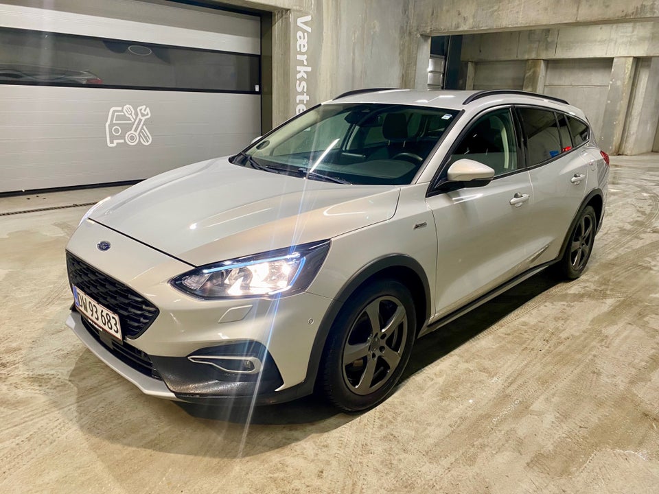 Ford Focus 1,0 EcoBoost Active stc. 5d