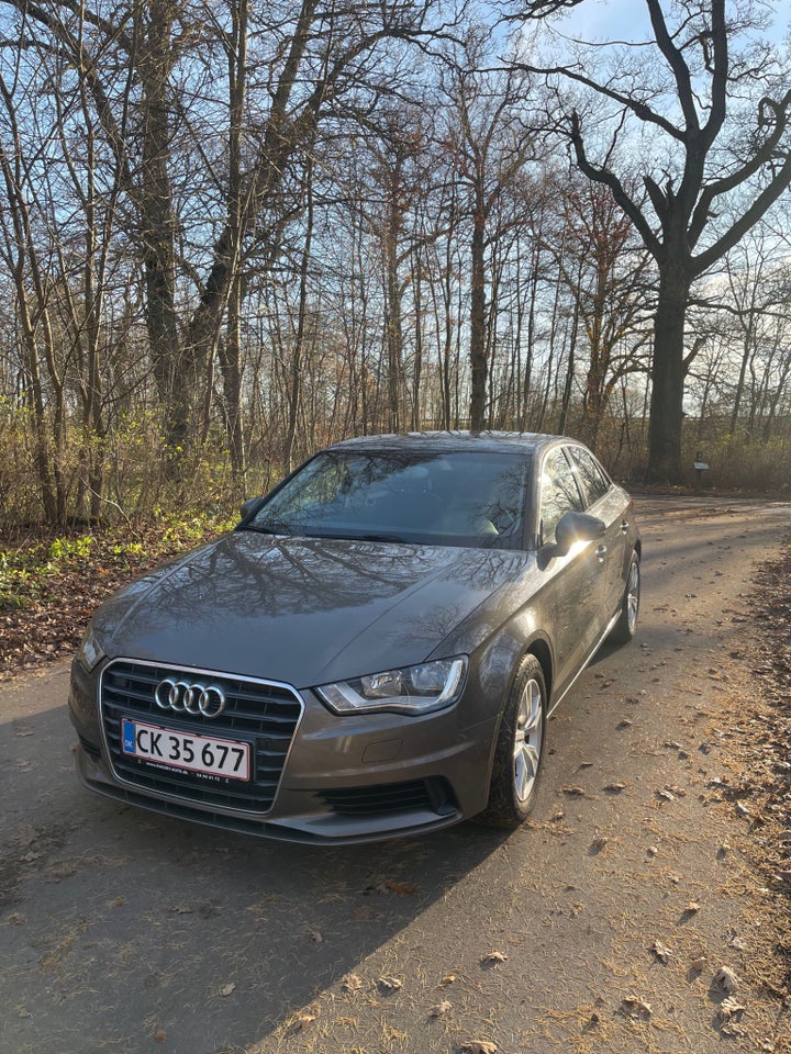 Audi A3 1,6 TDi Ambiente S-tr. 4d