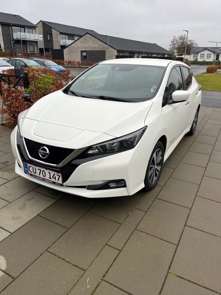 Nissan Leaf 40 Acenta 5d