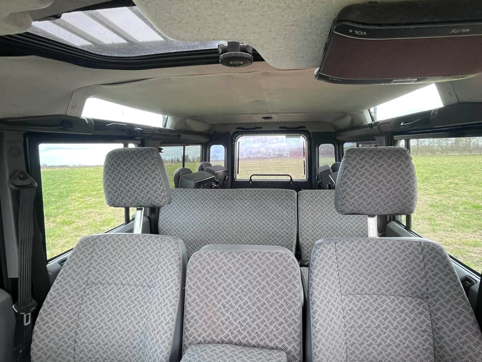 Land Rover Defender 110 2,5 TD5 10prs 5d