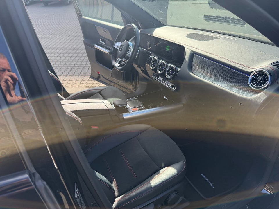 Mercedes EQA350 4Matic 5d