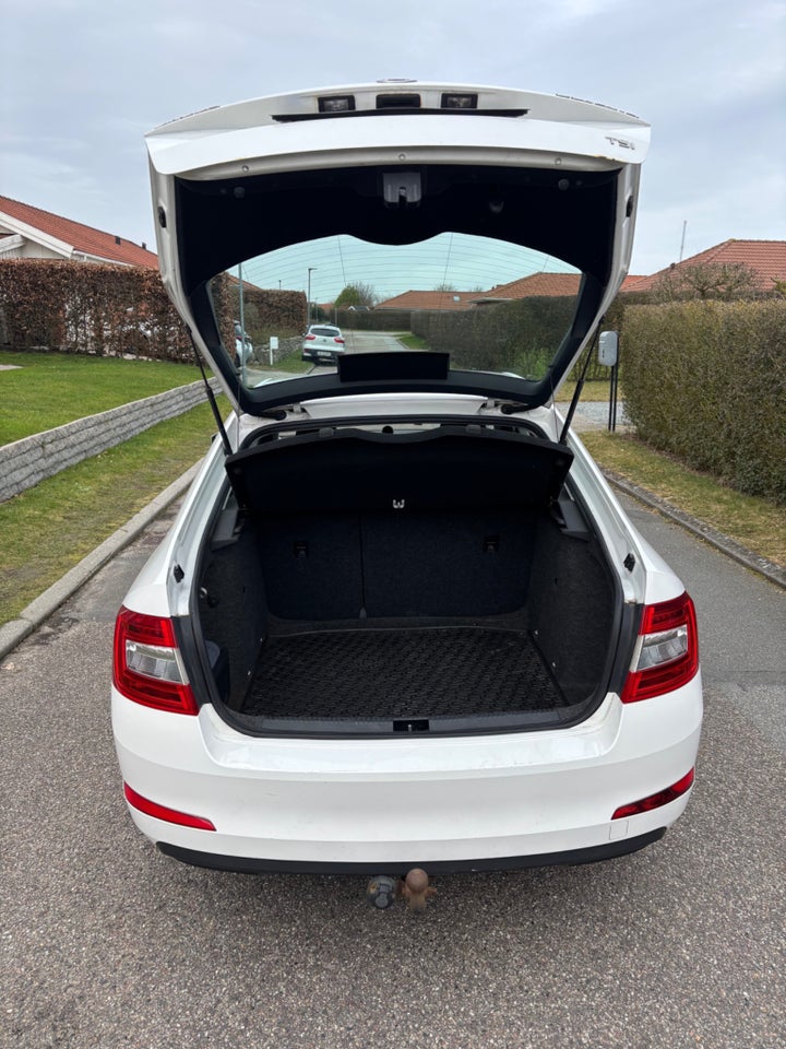 Skoda Octavia 1,2 TSi 105 Ambition 5d