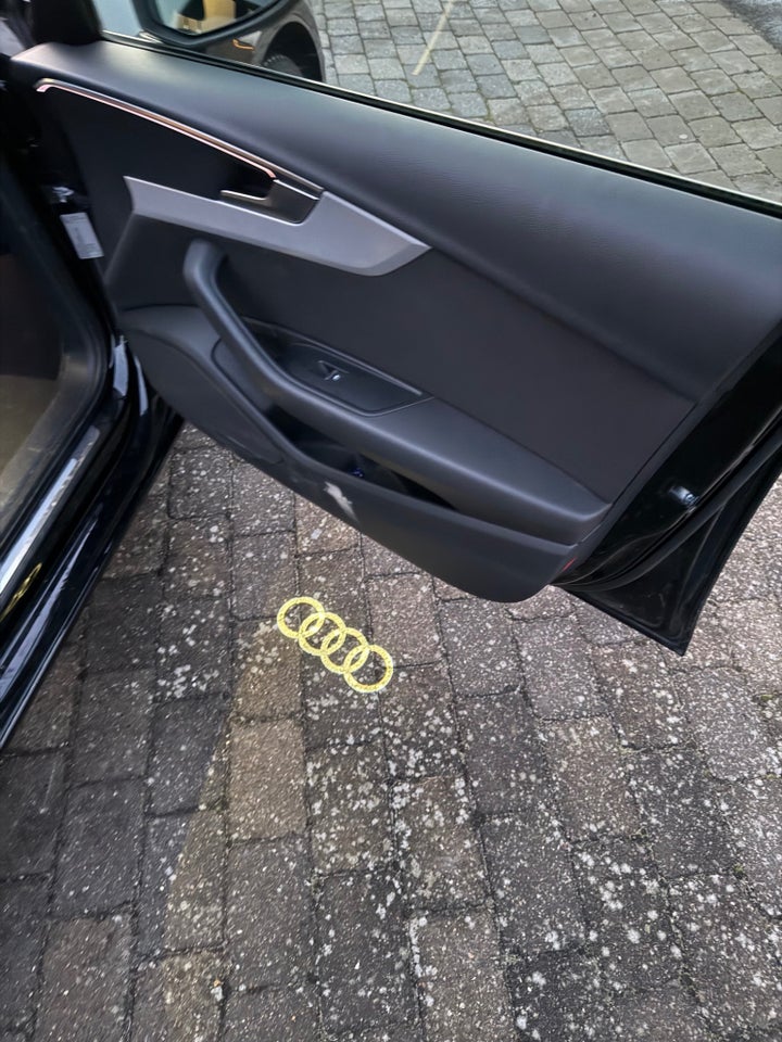 Audi A4 40 TFSi Prestige Tour Avant S-tr. 5d