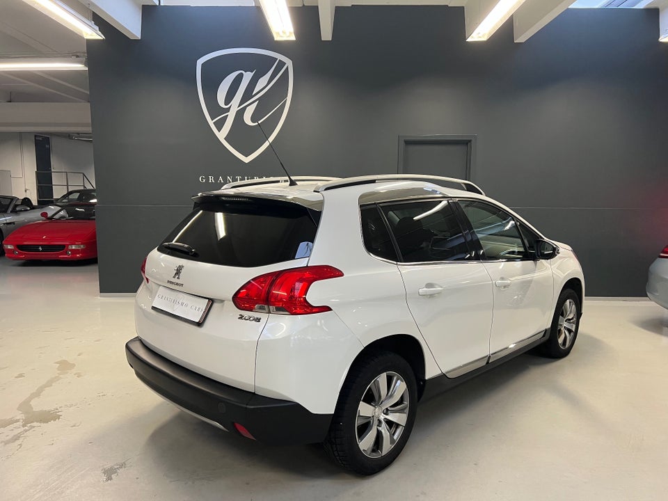 Peugeot 2008 1,2 VTi 82 Allure 5d