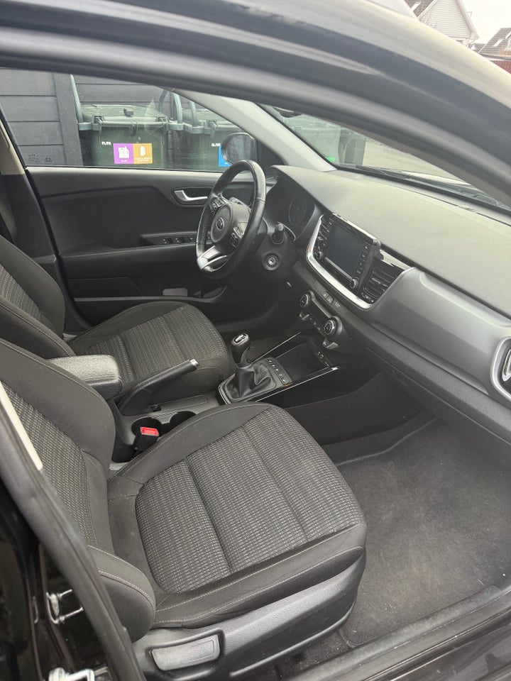 Kia Stonic 1,0 T-GDi Edition+ 5d