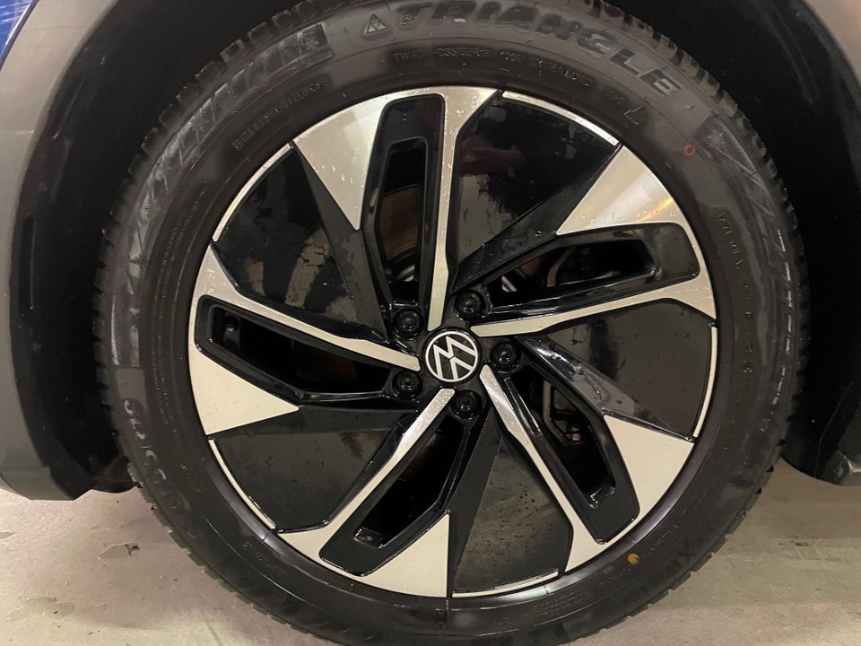 VW ID.4 77 Max Top Sport 5d