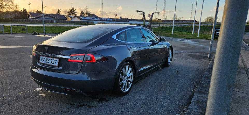 Tesla Model S 90 5d