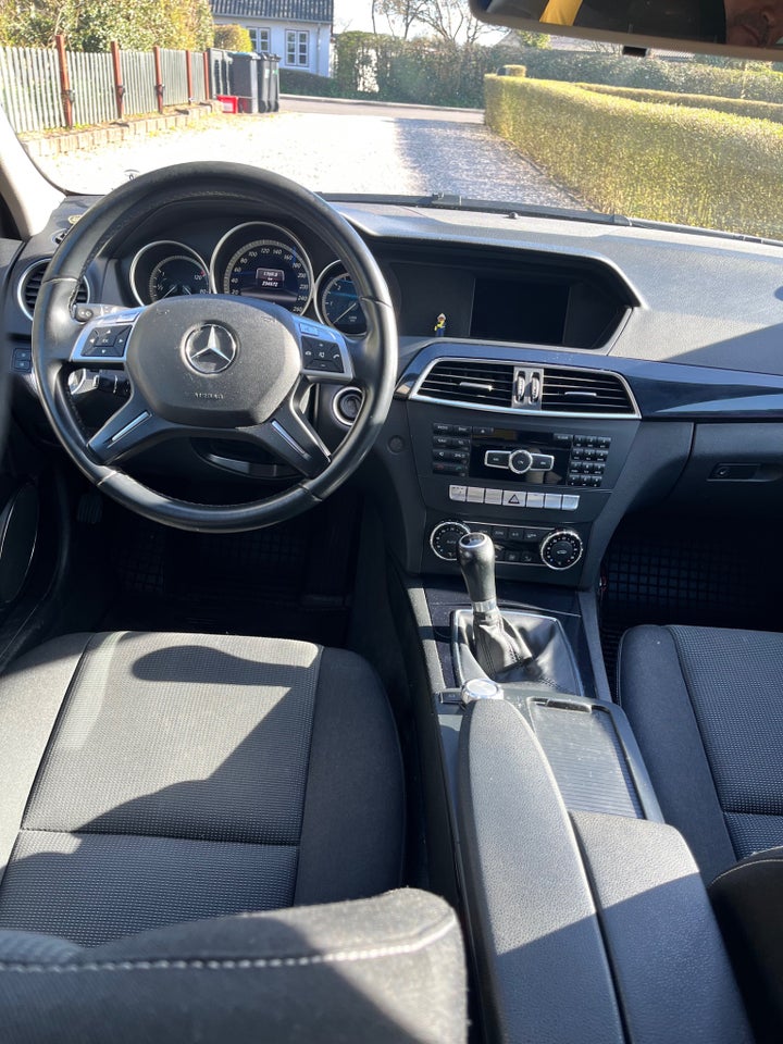 Mercedes C180 2,2 CDi Avantgarde BE 4d