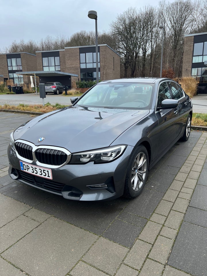 BMW 320d 2,0 Sport Line aut. 4d