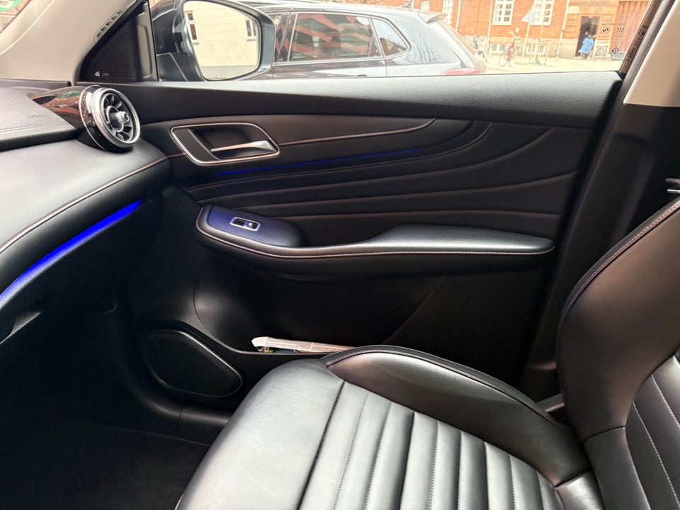 MG EHS 1,5 PHEV Luxury 5d