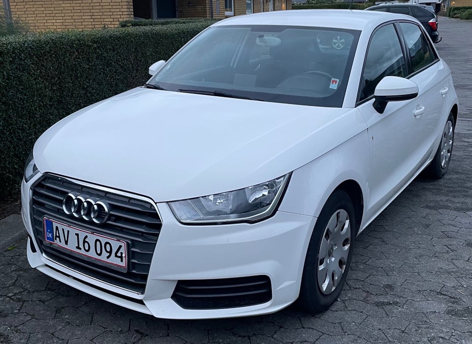 Audi A1 1,0 TFSi 95 Sportback 5d