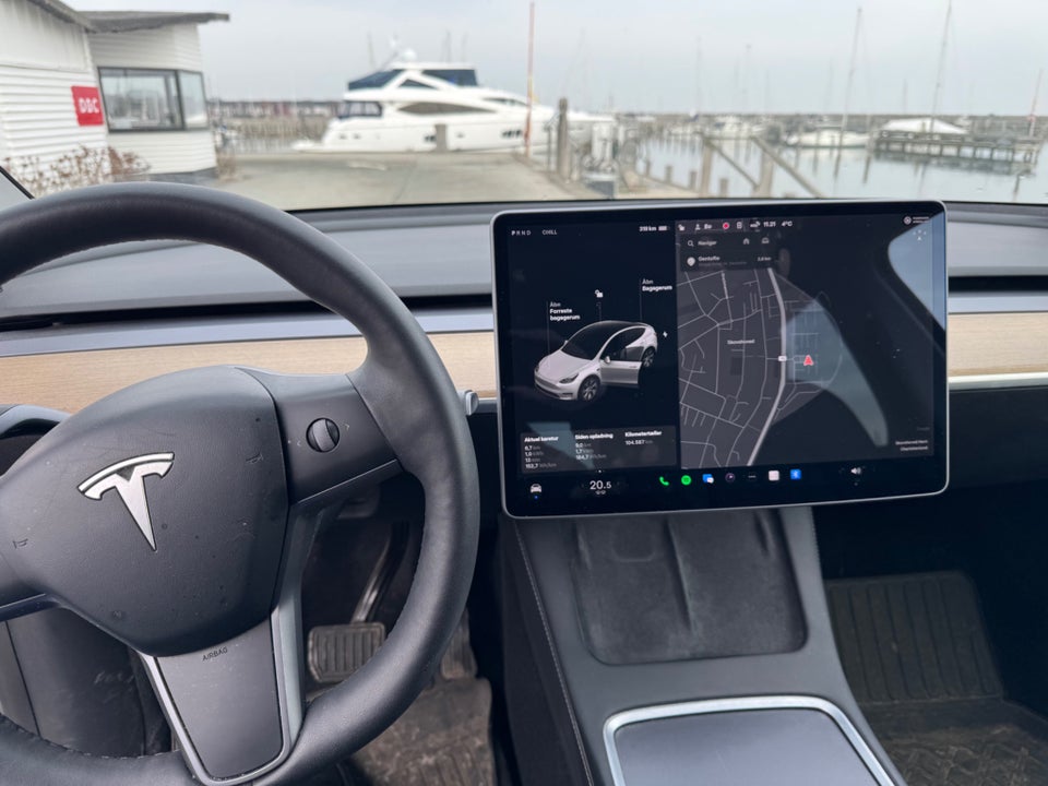 Tesla Model Y Long Range AWD 5d