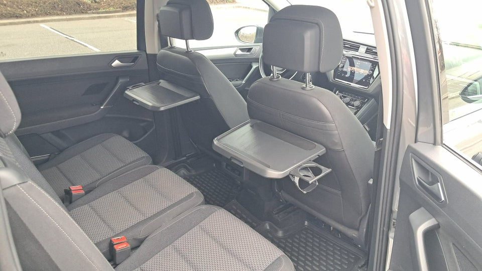 VW Touran 1,6 TDi 115 Comfortline DSG 7prs 5d