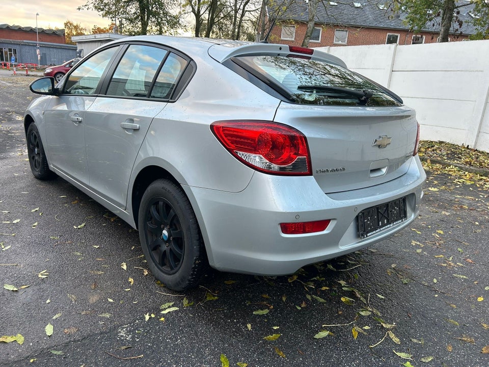 Chevrolet Cruze 2,0 VCDi 163 LT 5d