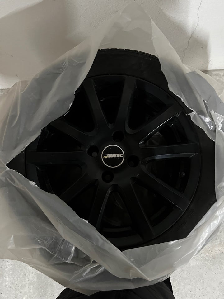 Citroën C4 Cactus 1,2 PureTech 82 Shine ETG 5d