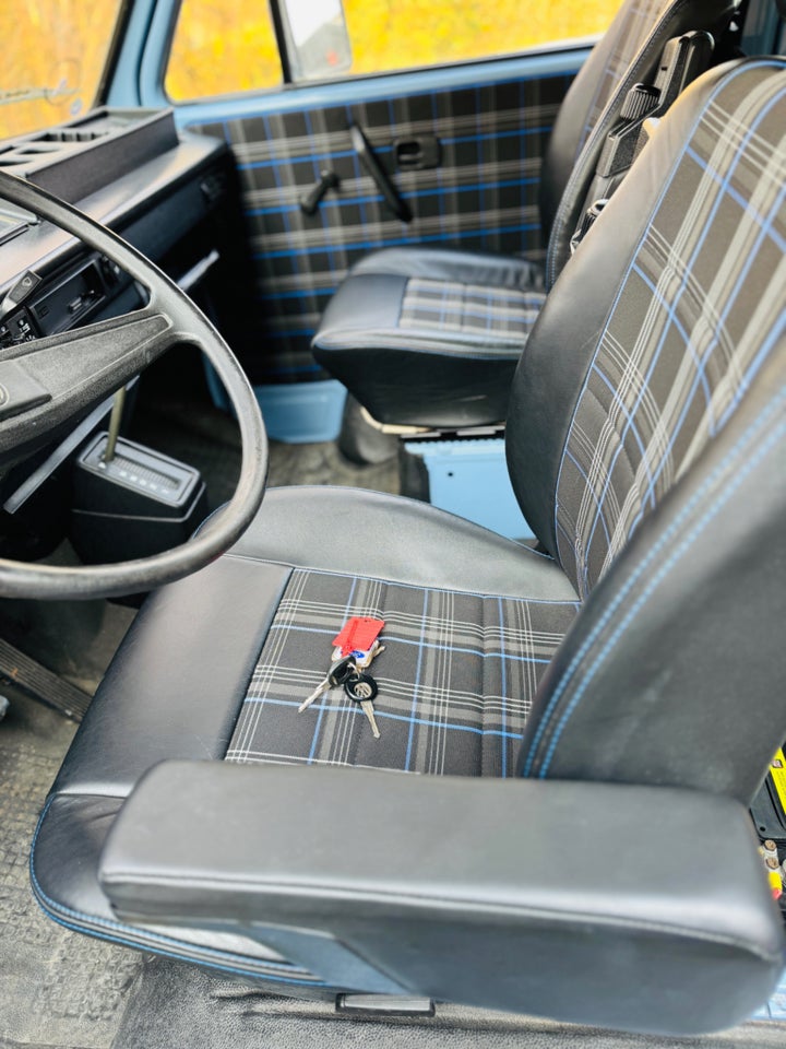 VW Transporter 2,1 Dehler Profi 4d