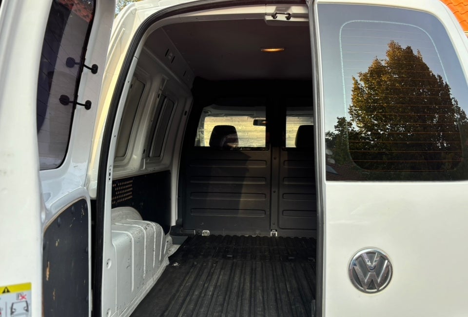 VW Caddy 1,6 TDi 75 BMT Van 4d