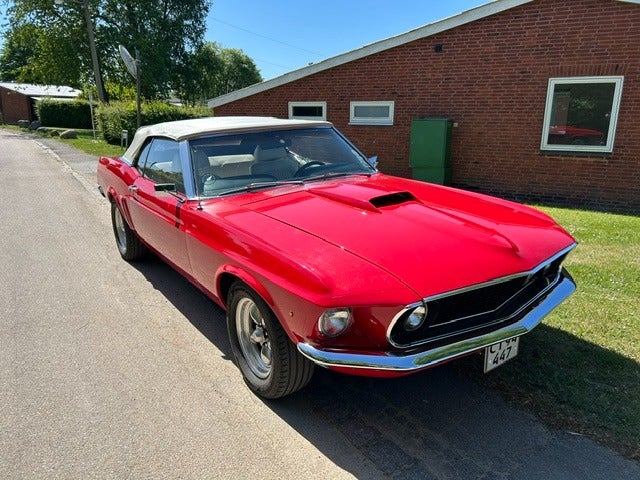 Ford Mustang 4,9 V8 Convertible aut. 2d