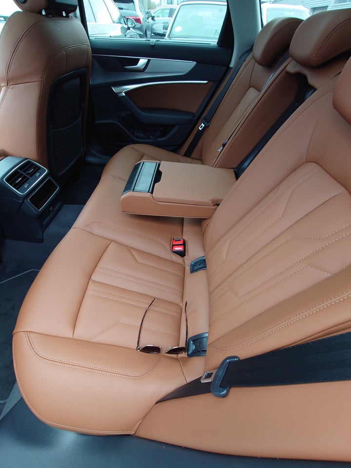 Audi A6 55 TFSi e Sport Prestige Avant quattro S-tr. 5d