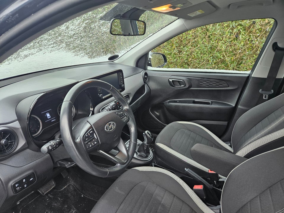 Hyundai i10 1,0 MPi Advanced AMT 5d