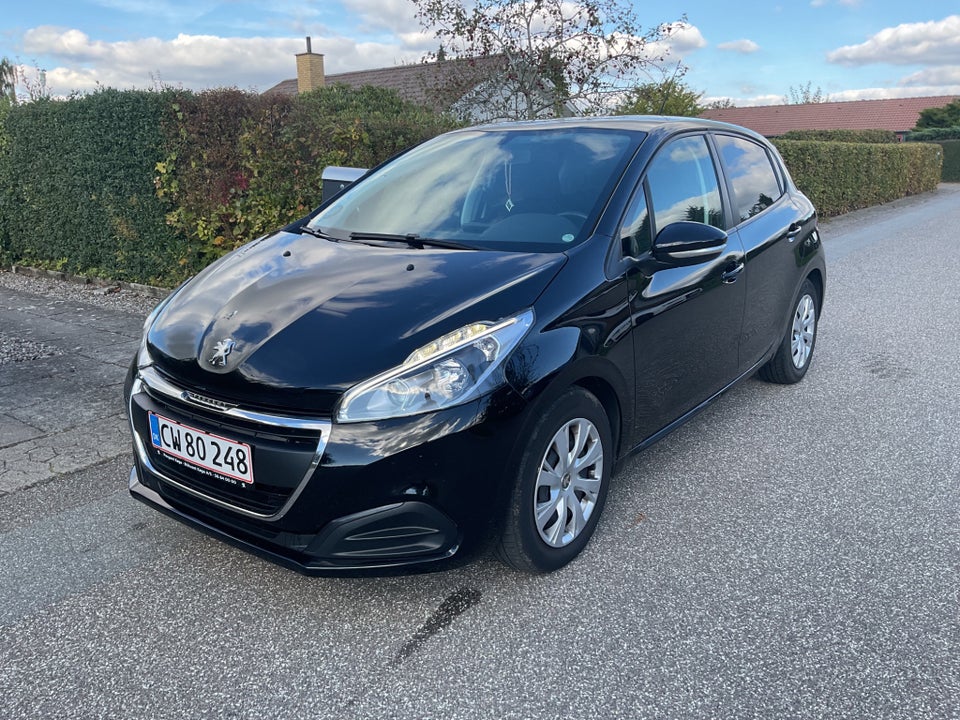 Peugeot 208 1,6 BlueHDi 100 Intense 5d