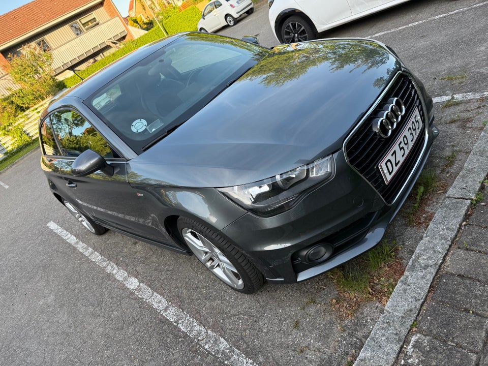 Audi A1 1,4 TFSi 185 Ambition S-line S-tr. 3d