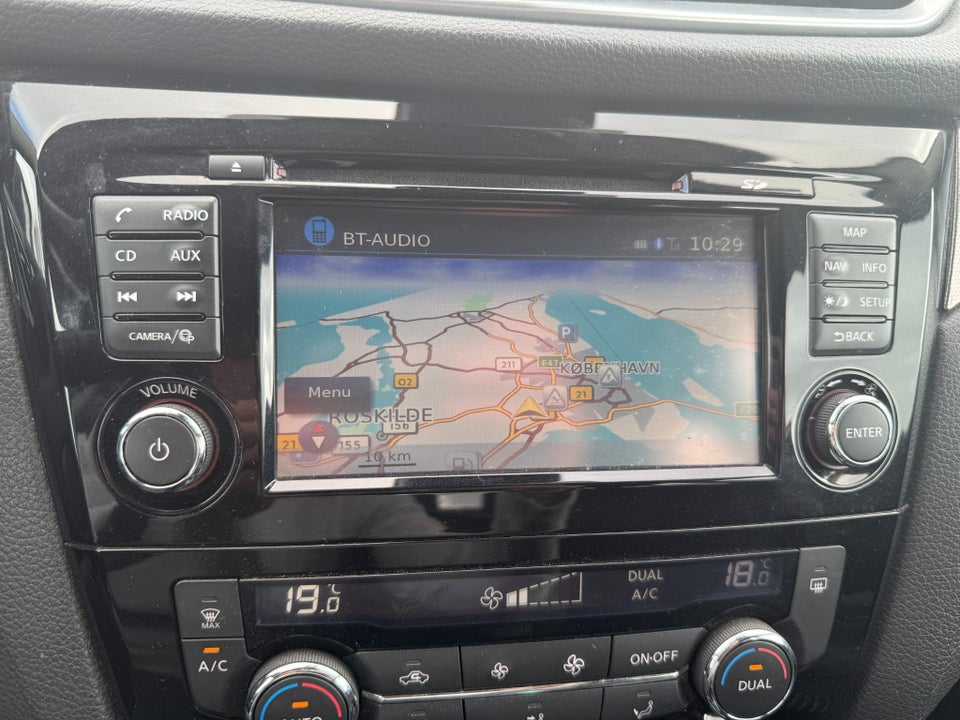 Nissan Qashqai 1,2 Dig-T 115 N-Connecta 5d