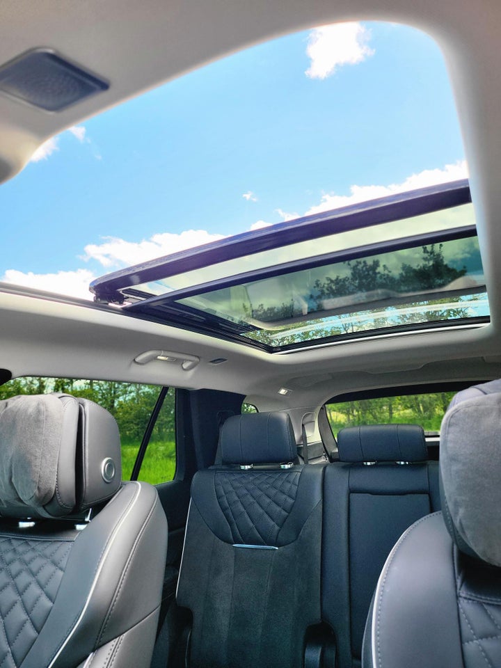 Hongqi E-HS9 99 Premium 5d