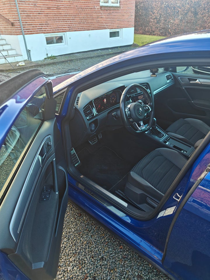 VW Golf VII 1,5 TSi 150 R-line DSG 5d