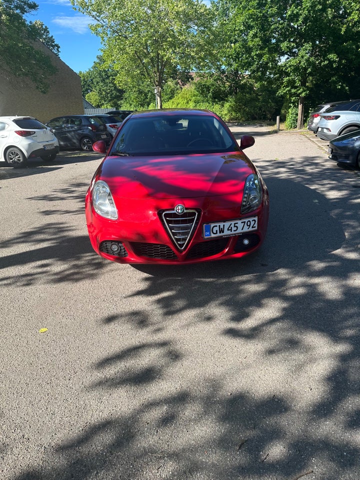 Alfa Romeo Giulietta 1,4 M-Air 170 Distinctive 5d