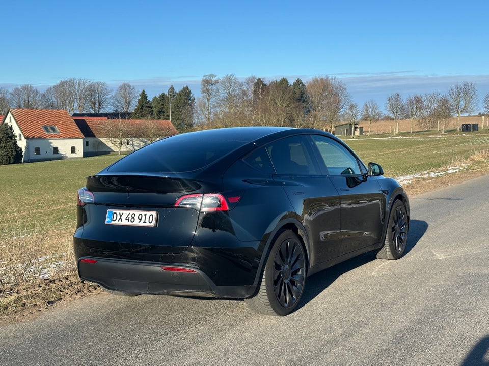 Tesla Model Y RWD 5d