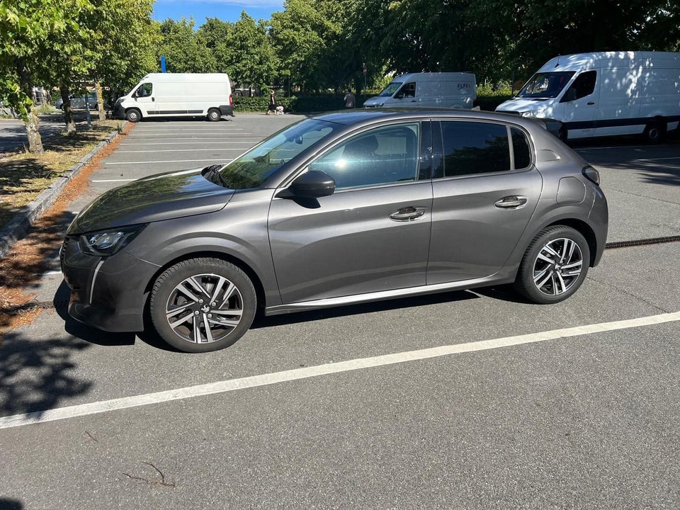 Peugeot 208 1,2 PureTech 100 Evolution+ EAT8 5d