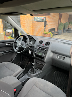 VW Caddy 1,6 TDi 102 Trendline BMT 7prs 5d
