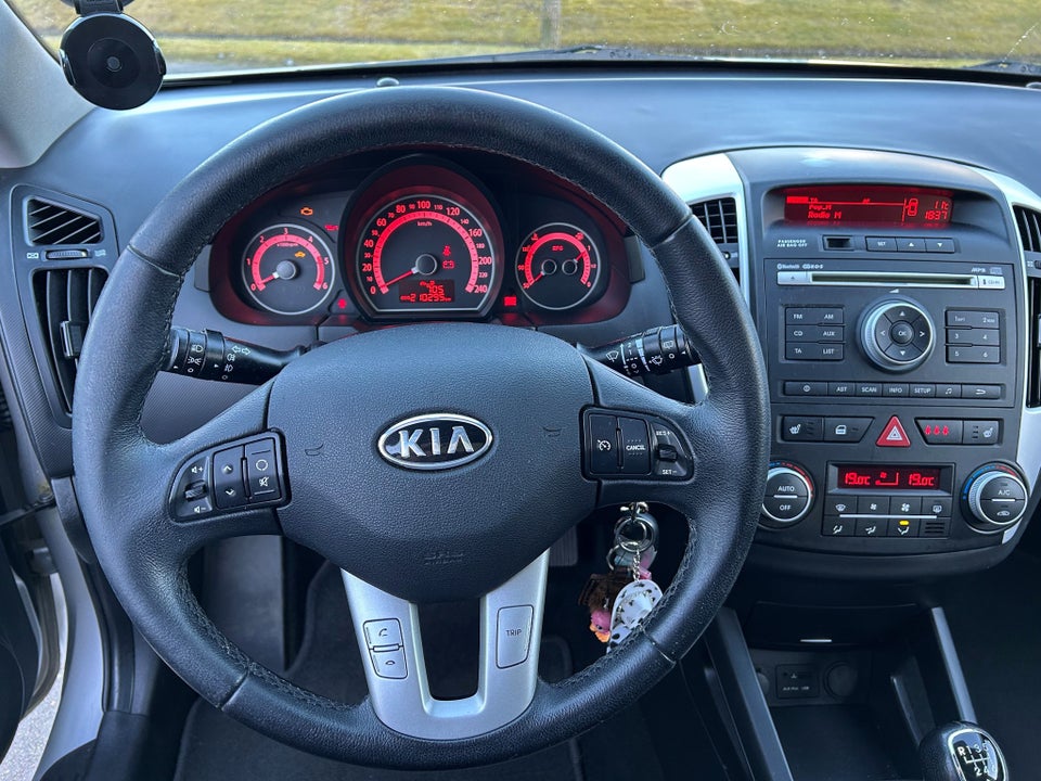 Kia Ceed 1,6 CRDi 128 Active SW aut. 5d