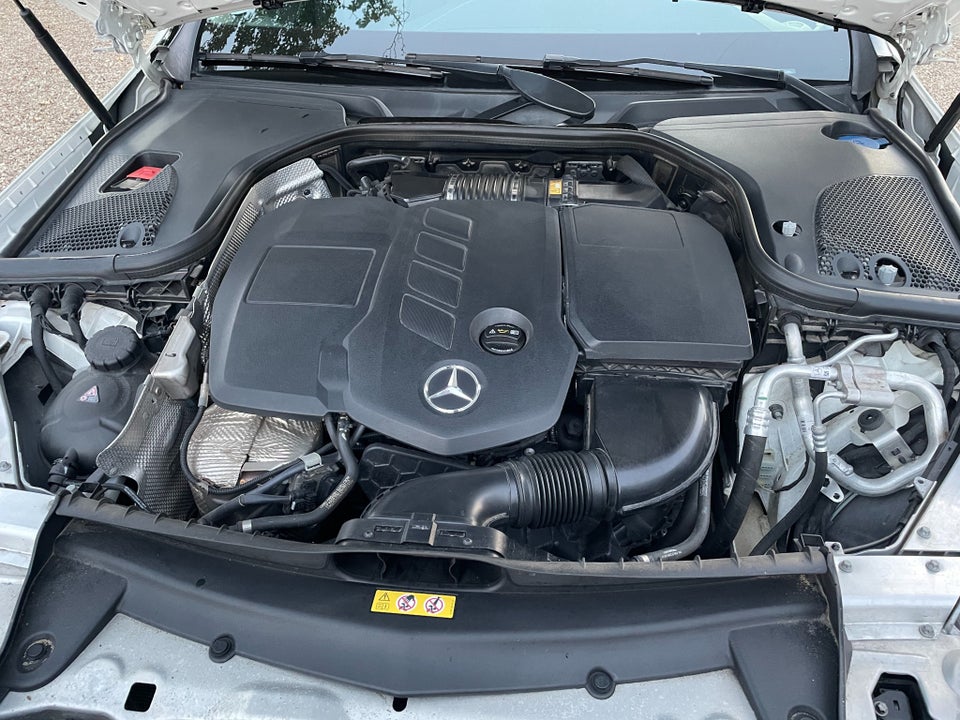 Mercedes E220 d 2,0 Avantgarde stc. aut. 5d
