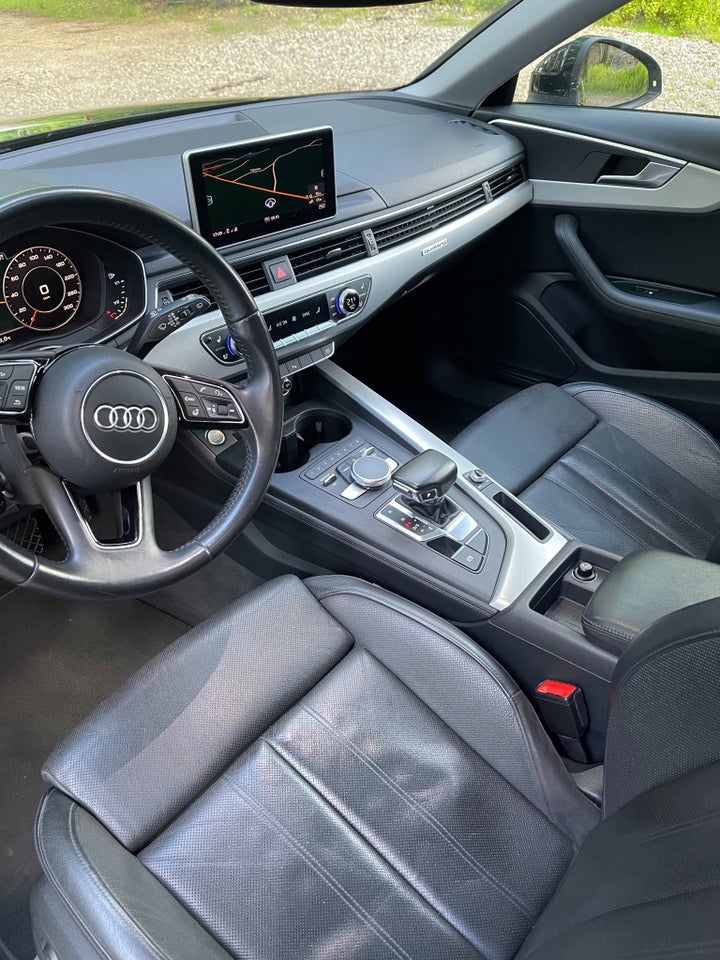 Audi A4 2,0 TFSi 252 S-line Avant quattro S-tr. 5d