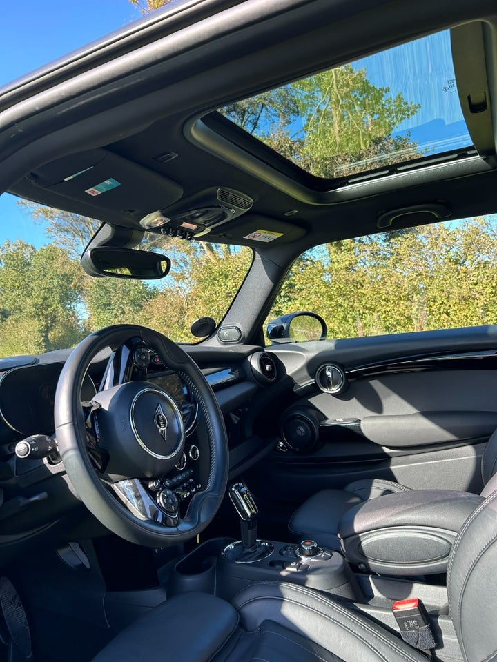 MINI Cooper SE Trim XL 3d