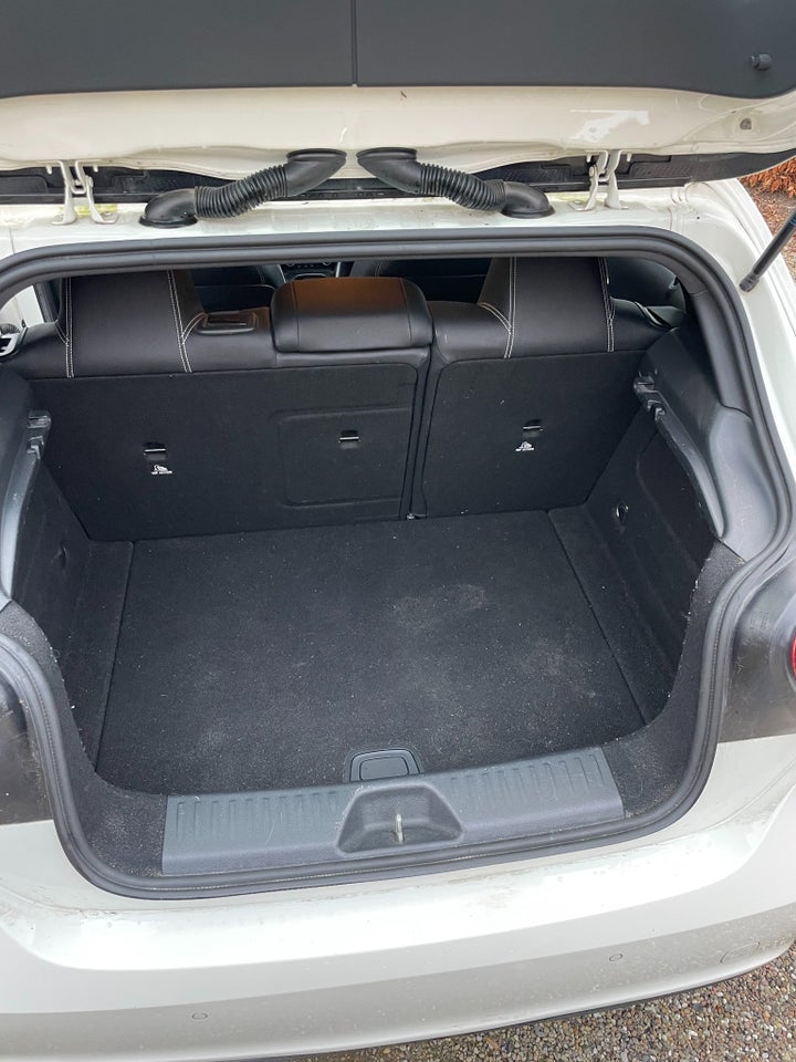 Mercedes A180 1,5 CDi Urban aut. 5d