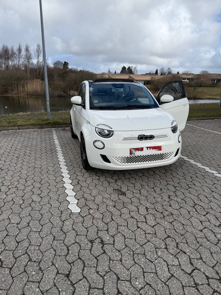 Fiat 500e 42 Icon Pack Cabrio 2d