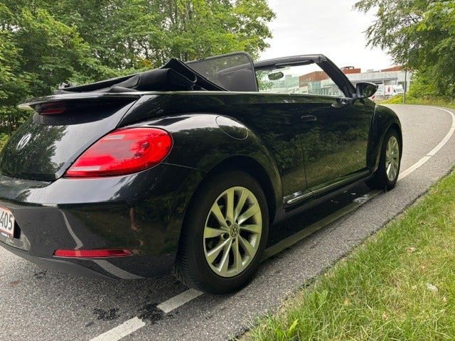 VW The Beetle 1,2 TSi 105 Design Cabriolet 2d