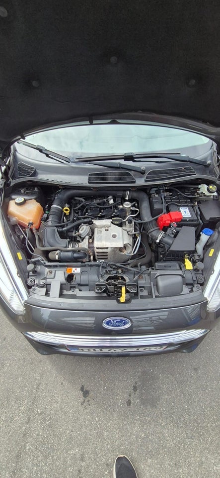 Ford Fiesta 1,0 SCTi 100 Titanium aut. 5d
