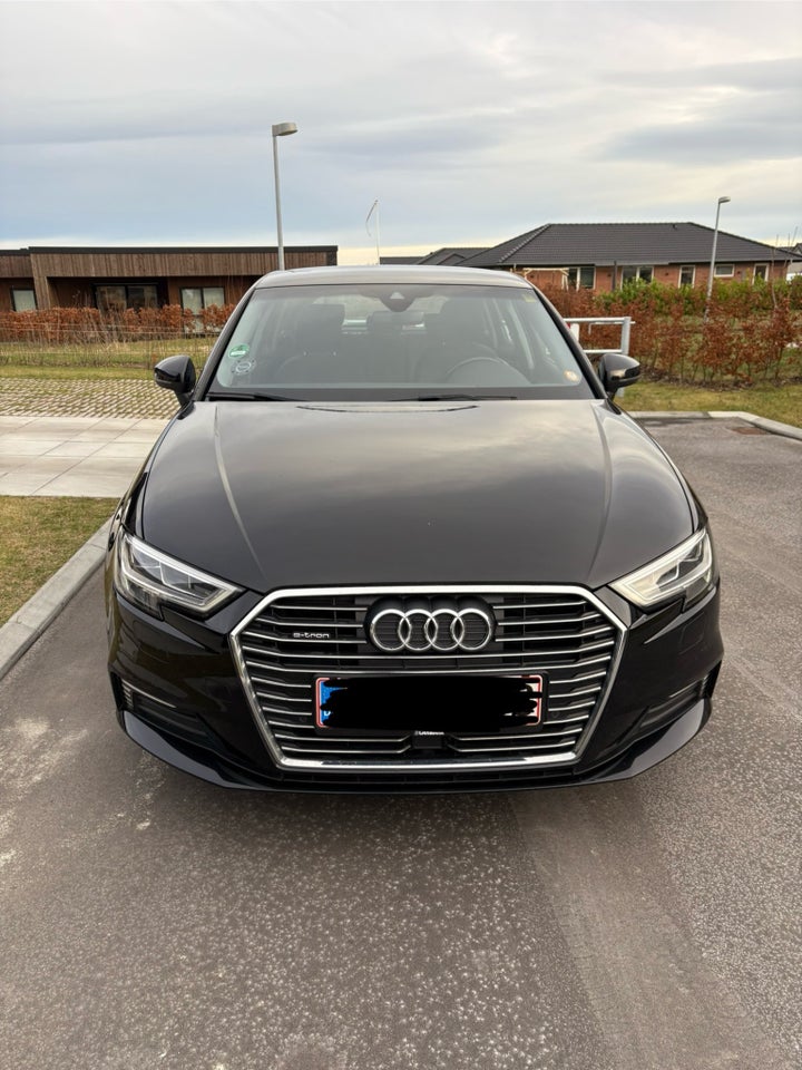 Audi A3 1,4 e-tron Sport Sportback S-tr. 5d